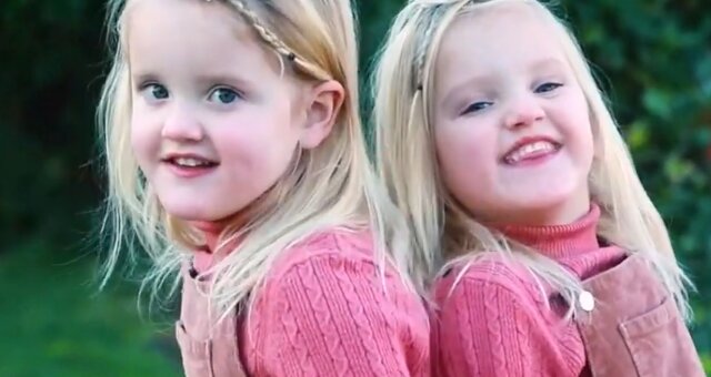 Einzigartige Zwillingsmädchen Leah und Erin. Quelle: Screenshot Youtube